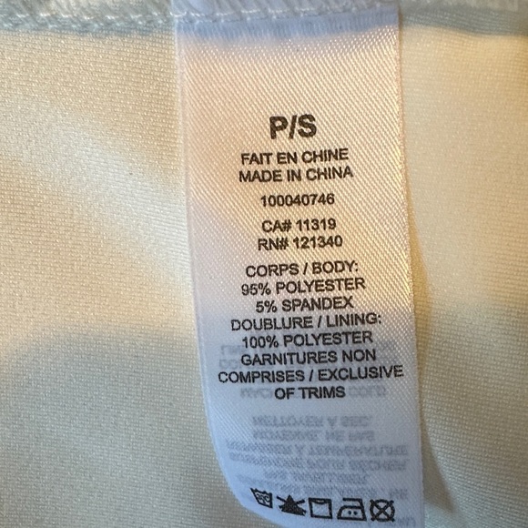 Dynamite White Off-Shoulder Top - Picture 4 of 5